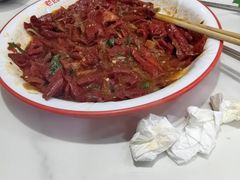 辣皮子肉拌面-托克逊老四号餐厅
