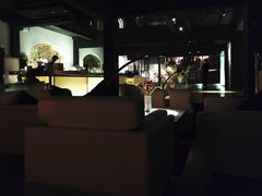-穹六人间 people 6(岳阳路店)