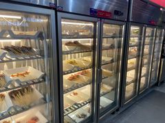 面包甜点陈列柜-小妖君串捞火锅(黄屯店)