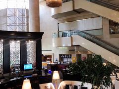 大堂-上海齐鲁万怡大酒店·辣椒屋咖啡厅