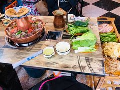 -香香腊排骨.野生菌火塘总店(束河店)