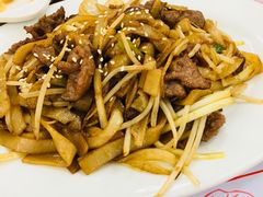 干炒牛河-香港蓮香樓(中環店)