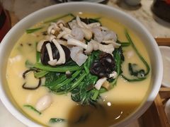 -李犟大爆鳝面·手工蟹黄包(湖滨西湖店)