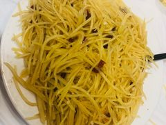 -宾朋海鲜特色美食餐厅·纯手工鲅鱼水饺(兴海路店)