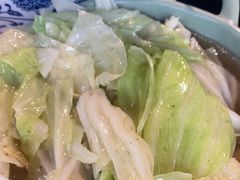 -大众跷脚牛肉馆·非遗传承单位(峨眉山店)