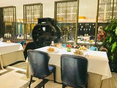 大堂-Yan Ting 宴庭中餐厅(上海静安瑞吉酒店)