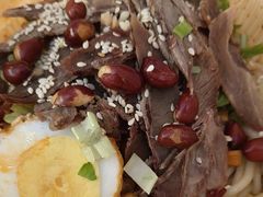 -百春原湖南牛肉粉(百联世纪店)
