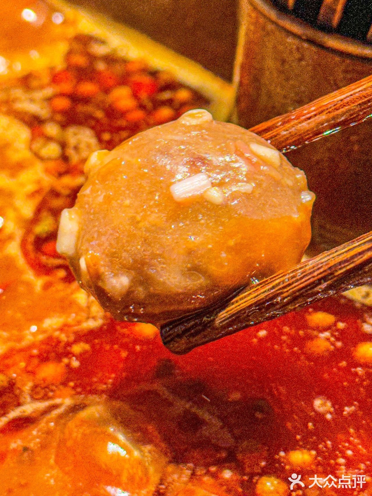 🍲好吃不打烊，💰排队也值得