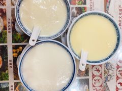 -周大娘牛乳(旧寨古村总店)