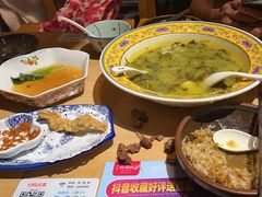 -裕鼎鲜·新中菜(金鼎广场店)