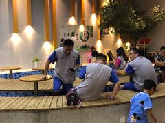 -丽池宫韩式汗蒸会馆(华灯坊店)