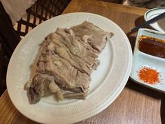 手抓羊肋条肉-贯贯吉·清真餐厅(浙江中路店)