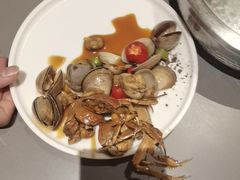 -黑金·寻焰自助百汇·烤肉·火锅(中街店)