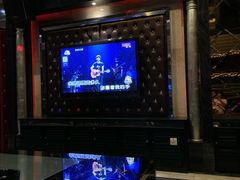 -蓝尊量贩(黄河路店)