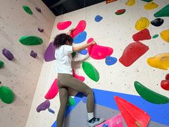 -CLIFFS颗粒攀岩(萧山众安店)