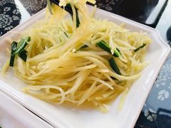 -临江餐馆二楼美食部落