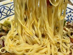 -李与白包子铺(桐梓林店)