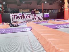-Tenker Club弹刻极限主题公园 · 蹦床 · 团建 · 生日派对(大关店)