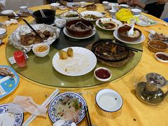 -鲤鱼塘农家山庄