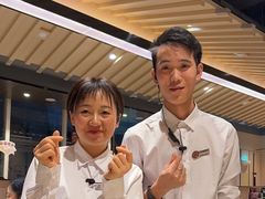 -海底捞火锅(新松江路生日主题店)
