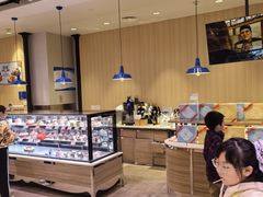 -巴黎贝甜(大宁国际商业广场店)