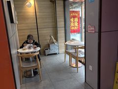 -华莱士·全鸡汉堡(五号路店)