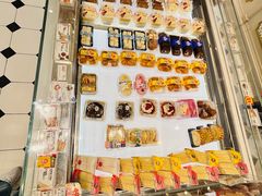 -85度C(生甜甜圈研究工坊·上海平凉店)