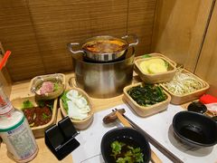 -独食火锅·半米屋台(直营总店)