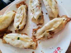 -一品鲜鱼锅贴(人民一路店)