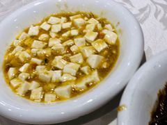 蟹粉豆腐-老半斋(福州路店)