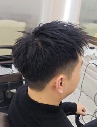 点击看大图 -尤司男士国潮理发馆