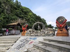 -高荡千年布依古寨旅游景区