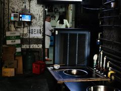 -石灰市毛记烧鸡公(解放碑店)