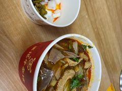 -江三王记牛杂馆(总店)