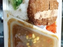 -全家便利店(沪太路三店)