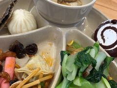 -素满香·全民食养自助(长宁龙之梦店)