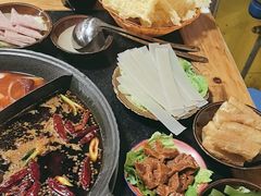 -谭记重庆老火锅(总店)