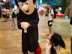 -蓝精灵乐园·世茂精灵之城主题乐园