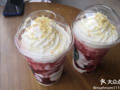 草莓轻乳酪星冰乐-星巴克(杭州临平万达广场店)