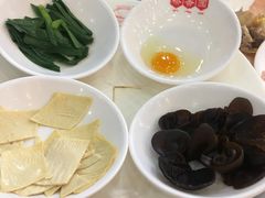 -桥香园过桥米线(国贸店)