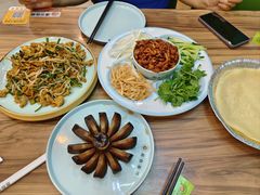 -合合春饼·酱骨·东北菜(潘家园店)
