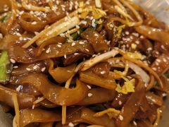 干炒牛河-鹅冠港式茶餐厅(来福士店)