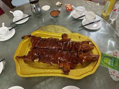 烤乳猪（整只）-姐妹四更烤猪店