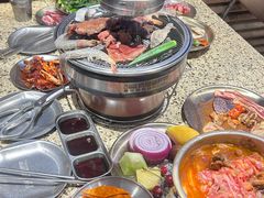 -西塔金胖胖首尔自助烤肉·街头小吃大排档