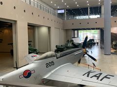 -韩国战争纪念馆