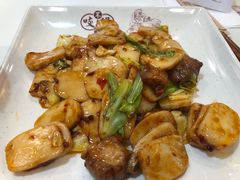 仔排炒年糕-咬不得高祖生煎·简餐(高银街店)