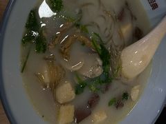 -小杨生煎(成山巴黎春天店)