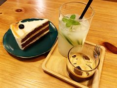 -转山咖啡(松柏社区店)