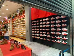 -ABC MART(心斎橋店)