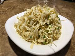 凉拌豆皮-阿瓦山寨(信地店)